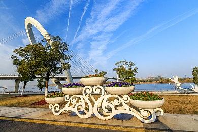 类魂动作RPG《遗迹：第一守卫》新实机宣传片